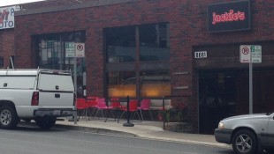 Jackies Outdoor Seating