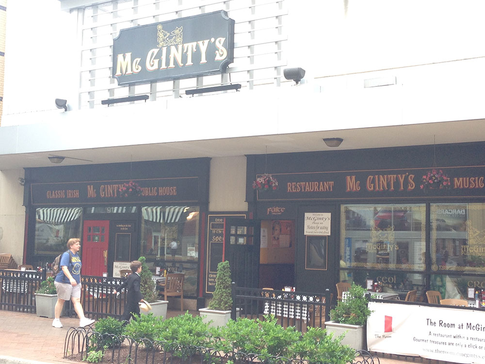 McGintys Outdoor Seating